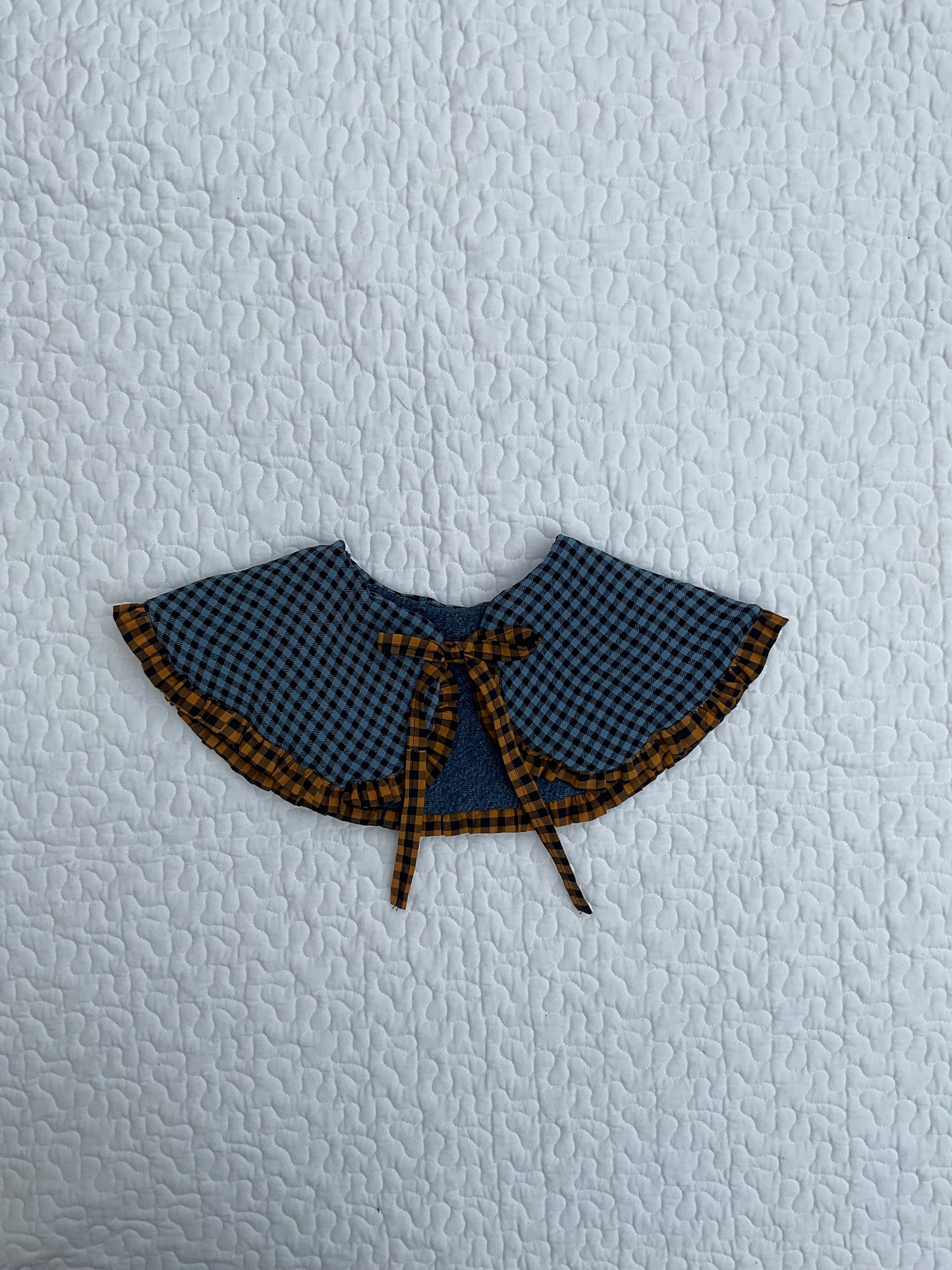 ‘Mabel’ reversible collar with tie