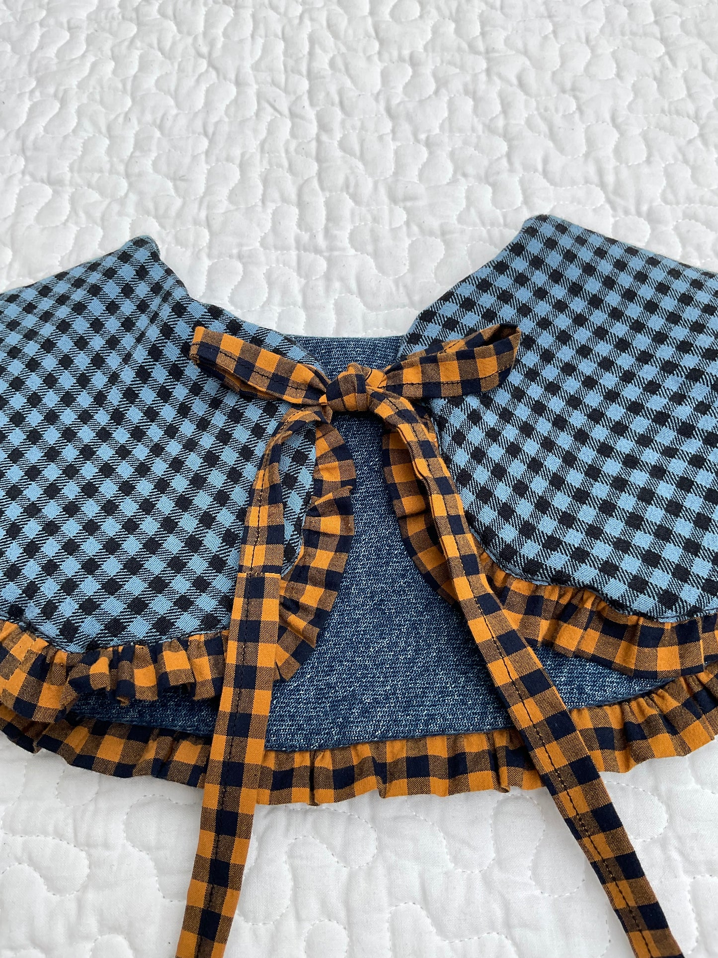 ‘Mabel’ reversible collar with tie