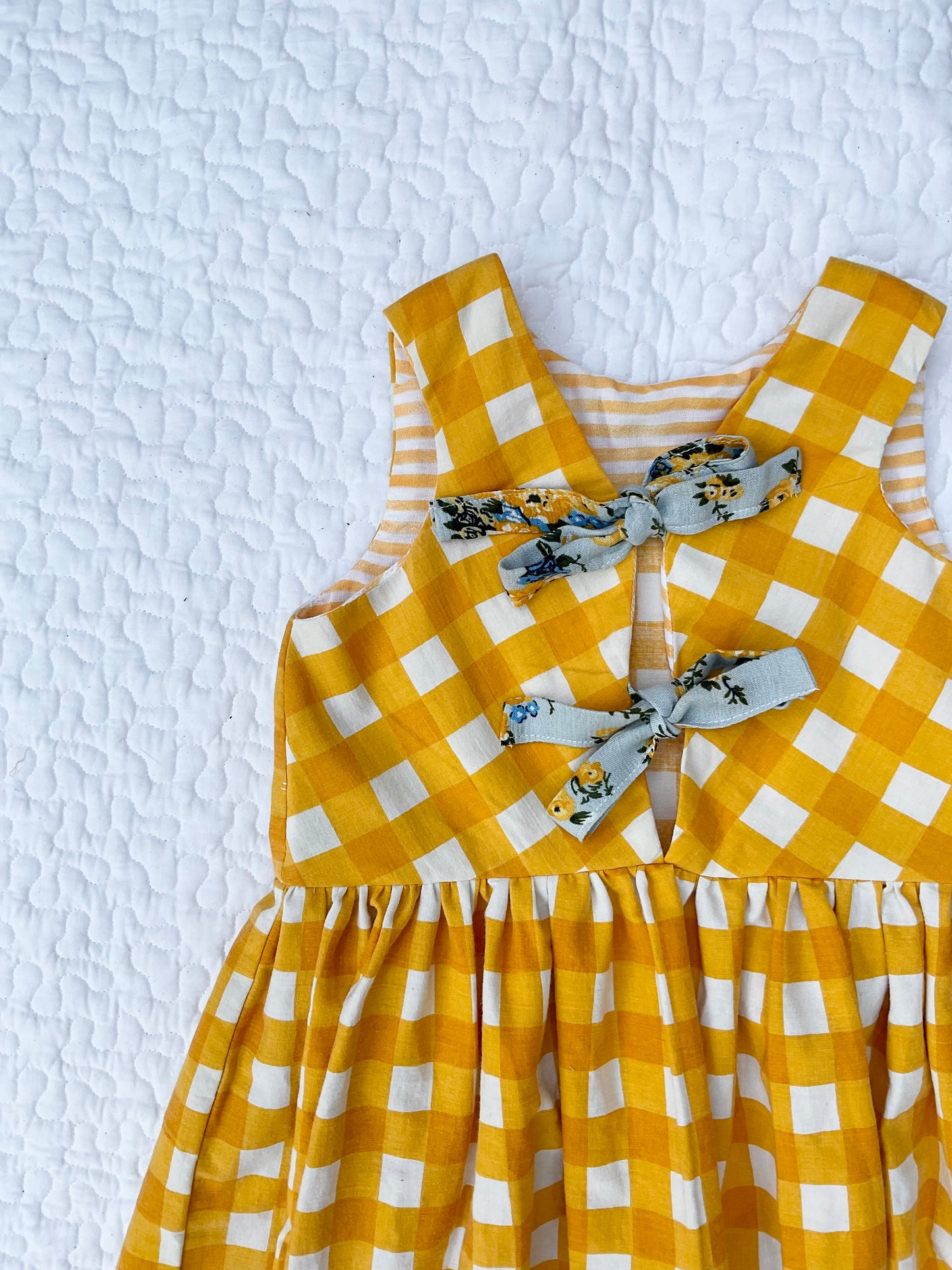 ‘Jools’ sleeveless gingham smock dress