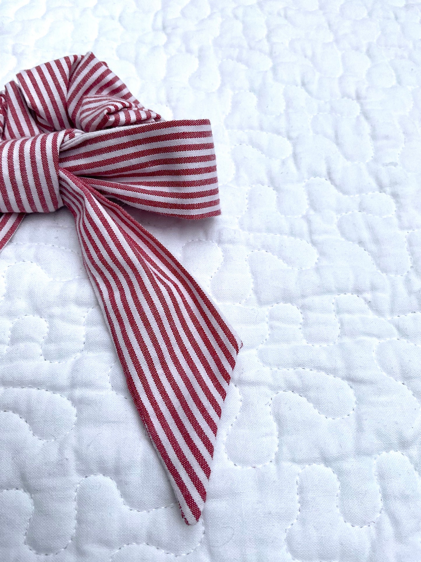 ‘Beau’ scrunchie in pink stripe