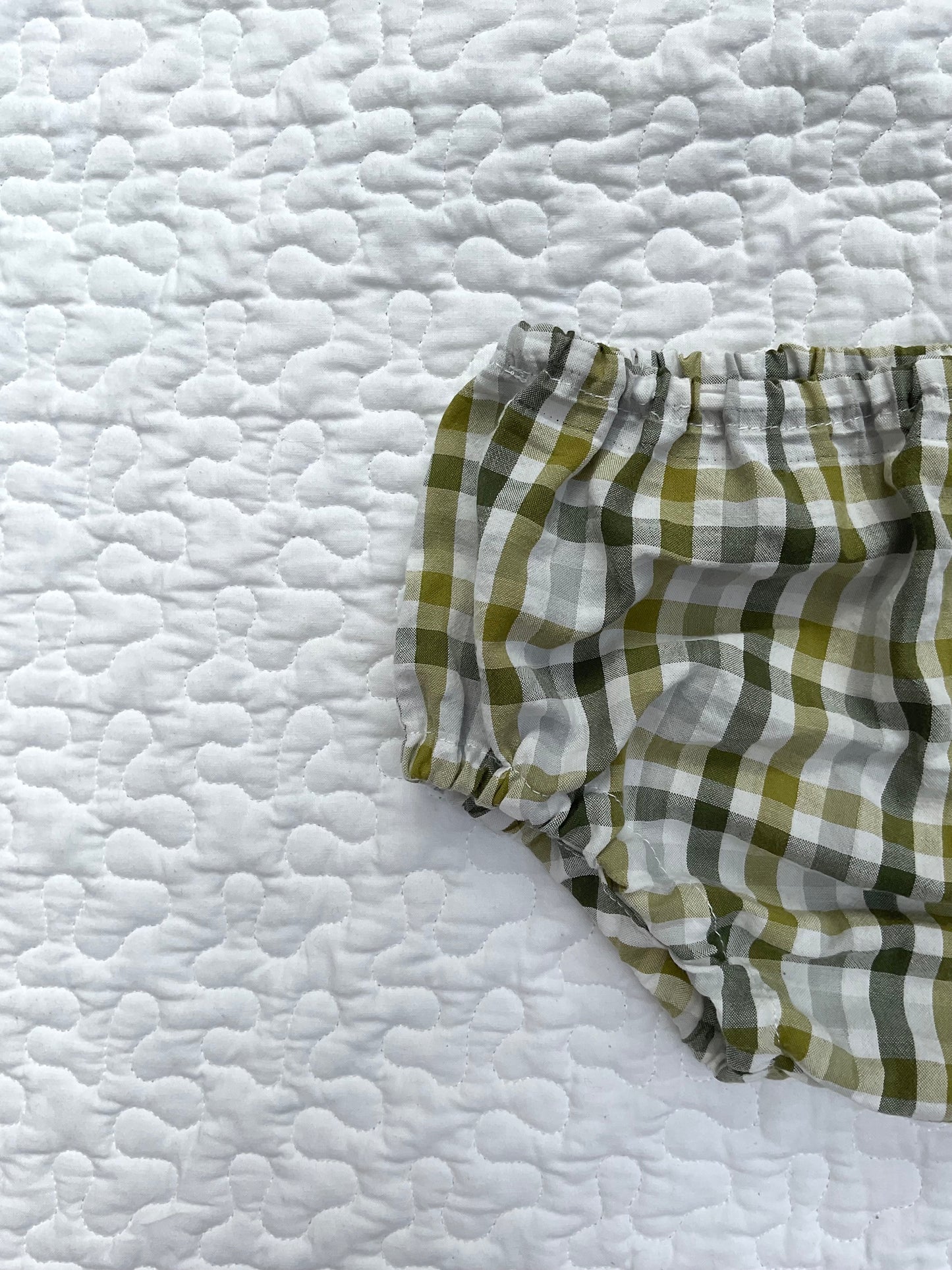 ‘Daisy’ baby bloomers