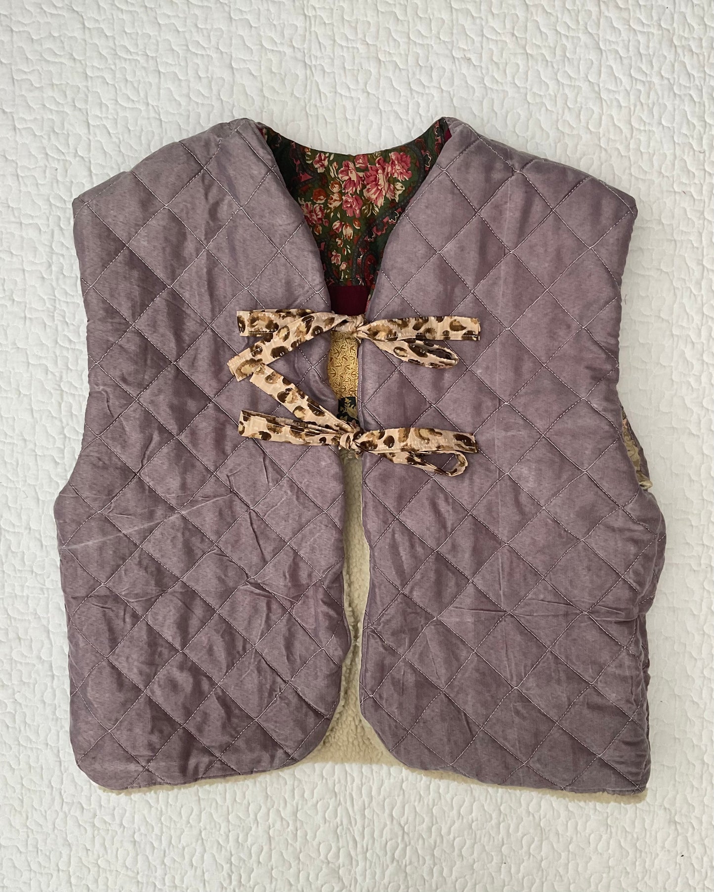 JONI tie front gilet